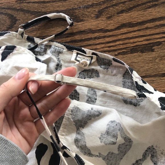 Mo:vint linen front knot Leopard tank top - Picture 8 of 10